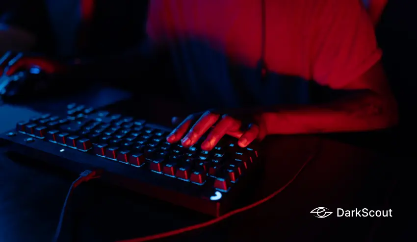 what is a dark web forum